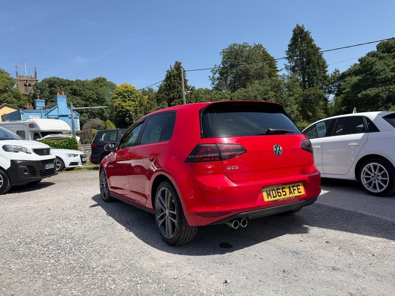 Volkswagen Golf Reduced By 500 Vw MD65AFE Red #5