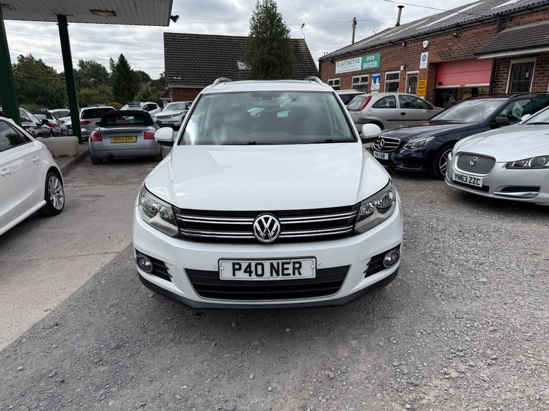 Volkswagen Tiguan Match Tdi Bluemotion Tech White #2