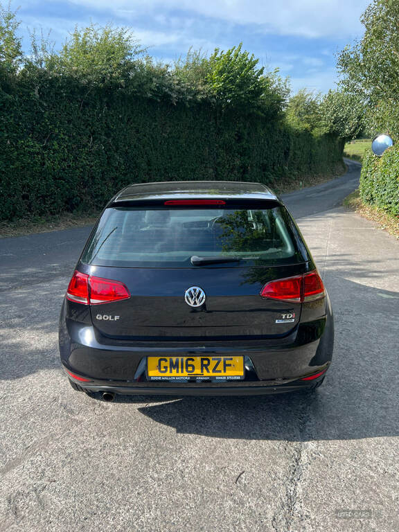 Volkswagen Golf 1.6 Tdi 110 S Black #4
