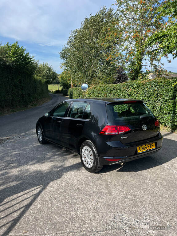 Volkswagen Golf 1.6 Tdi 110 S Black #2
