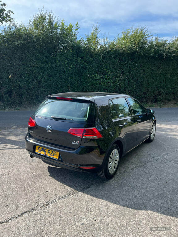 Volkswagen Golf 1.6 Tdi 110 S Black #3