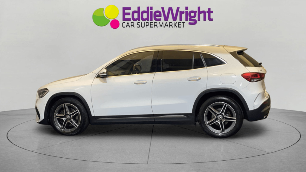 Mercedes-Benz GLA Class 180 1.3 Amg Line Premium Nq LN71KFR White #3