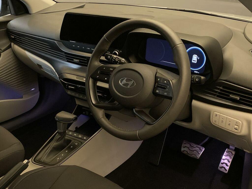 Hyundai Bayon 1.0 T-gdi 100 Ultimate Dct Nq YS25FWL Grey #4