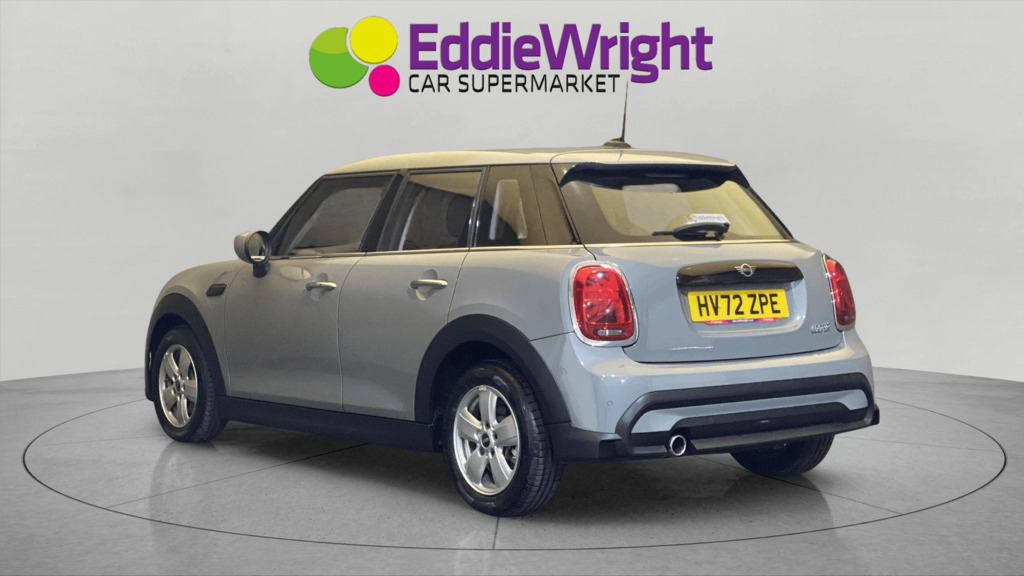 Mini Hatch 1.5 Cooper Classic Vq  #2