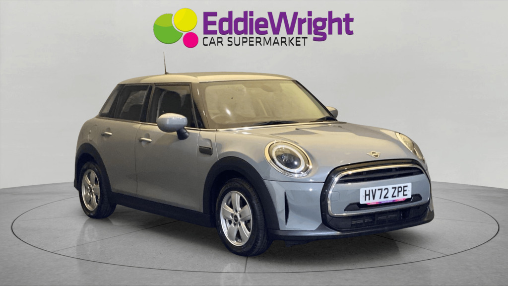 Mini Hatch 1.5 Cooper Classic Vq 