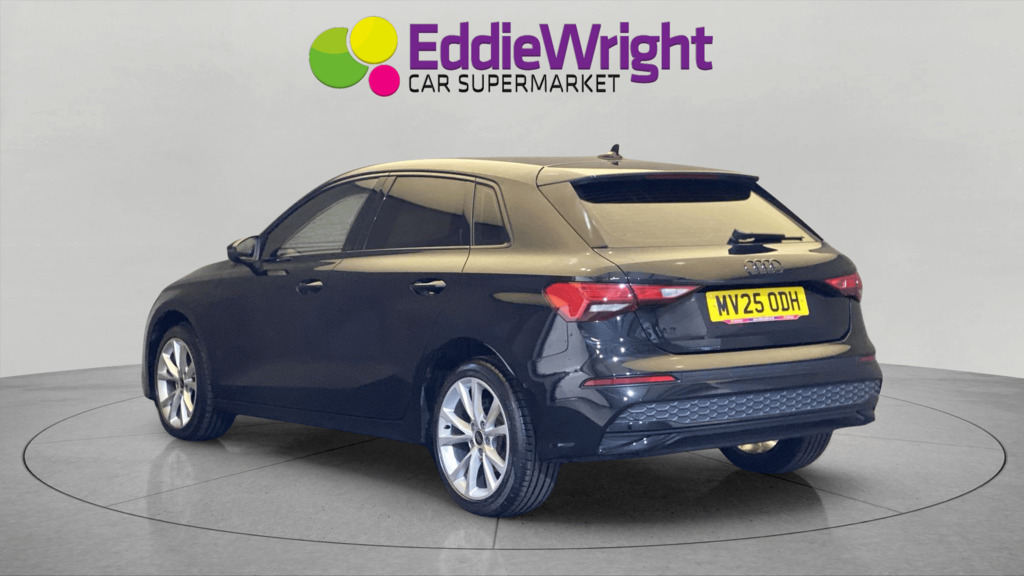 Audi A3 1.5 Tfsi 30 Sport S Tronic Nq MV25ODH #2
