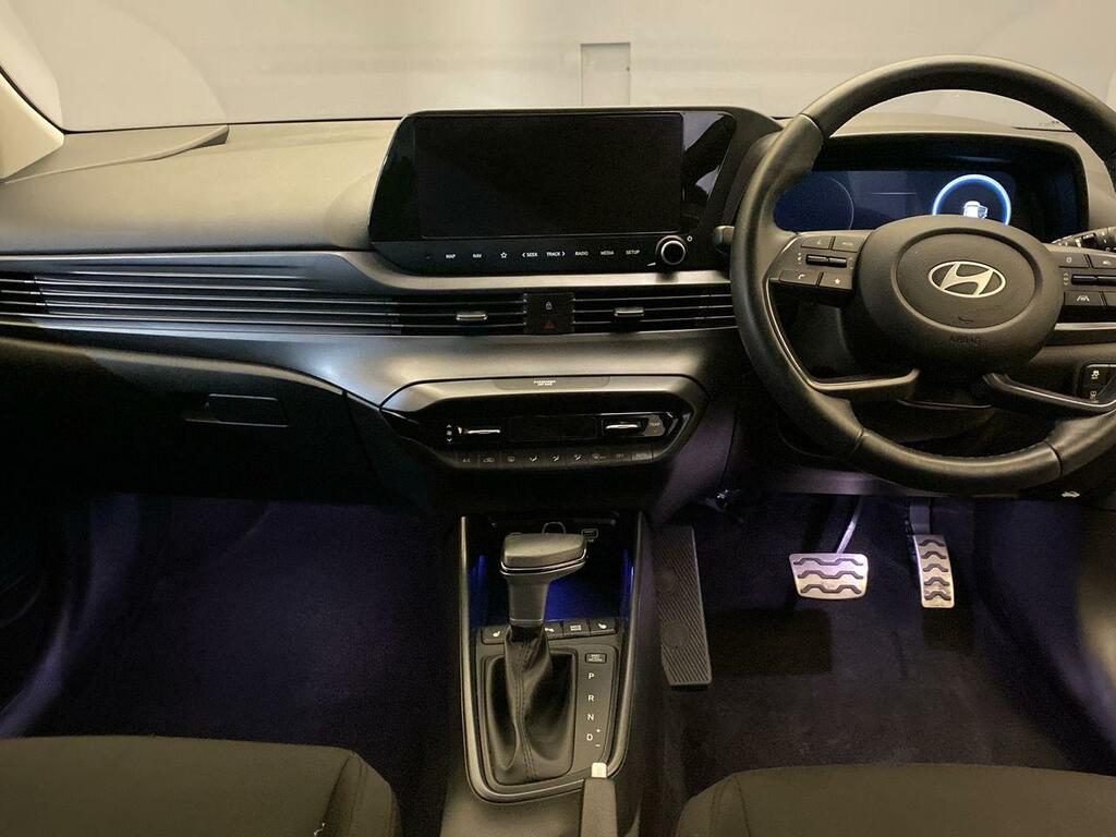 Hyundai Bayon 1.0 T-gdi 100 Bhp Premium Dct Nq MW25VZK #5