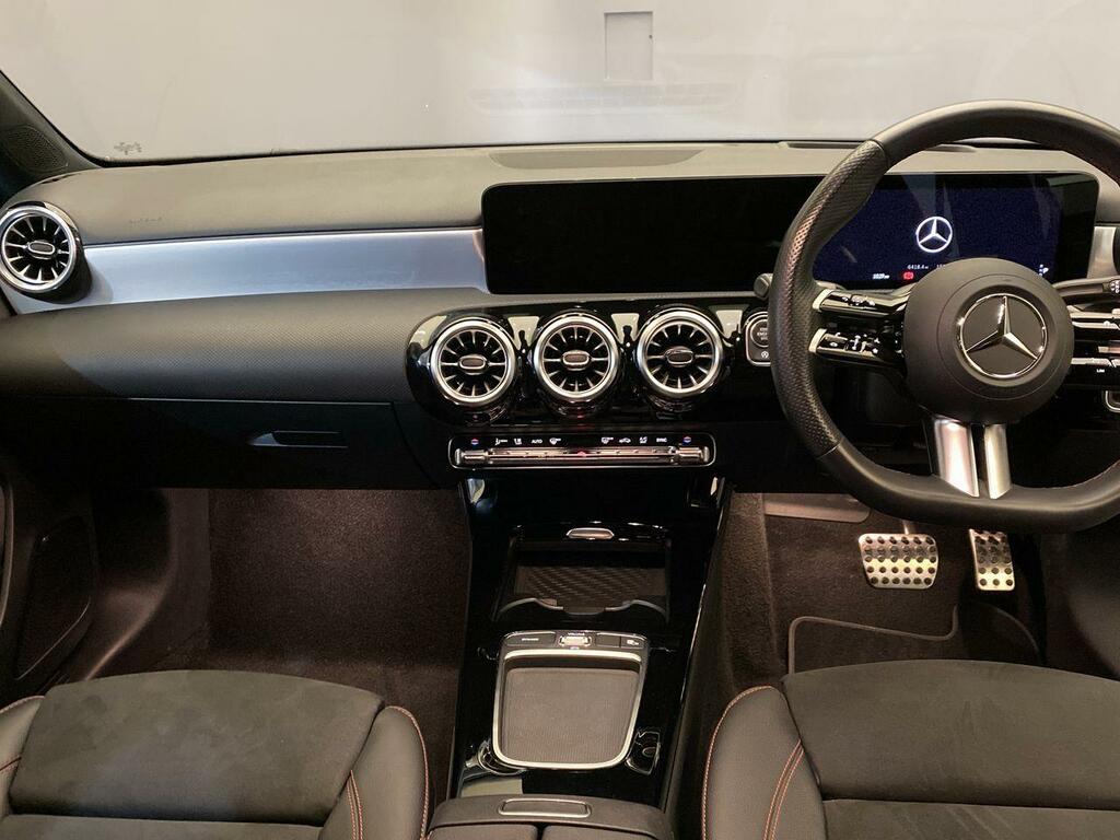 Mercedes-Benz A Class A200d 2.0 150 Bhp Amg Line Premium Plus 8G-dct  #5