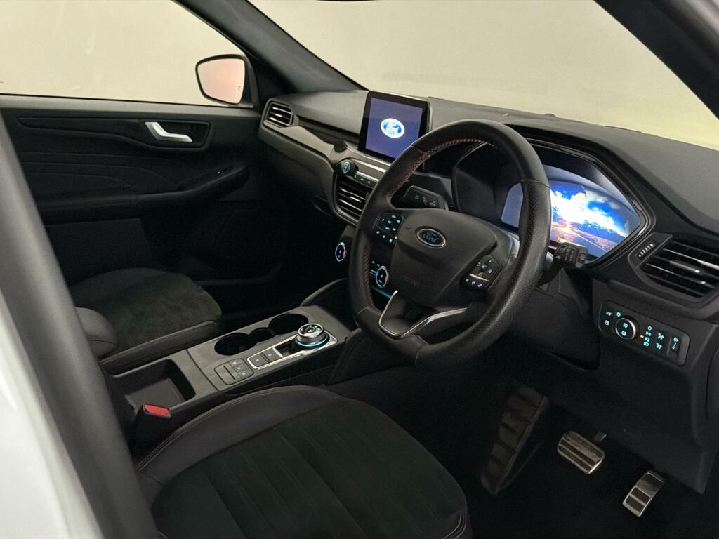 Ford Kuga 2.5 Duratec 14.4Kwh 225 Bhp St-line Edition ML24PZD #4