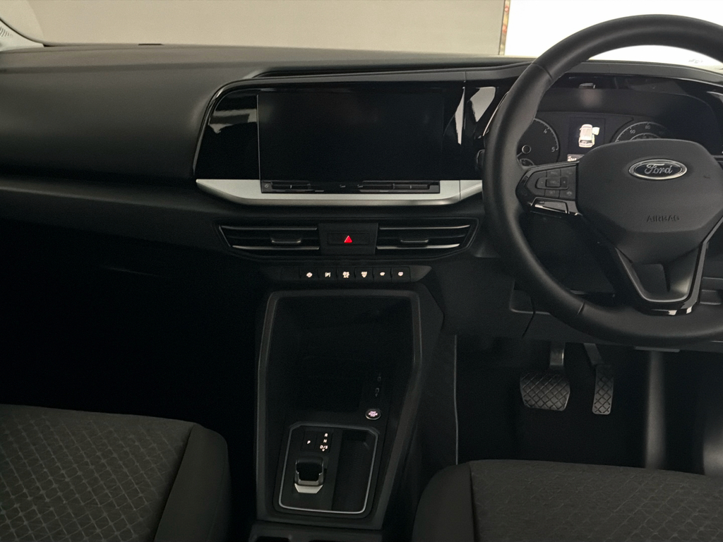 Ford Tourneo Connect 2.0 Ecoblue Titanium Mpv  #5