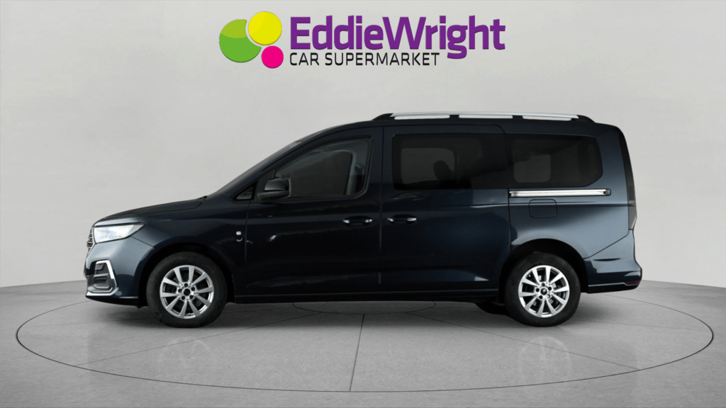 Ford Tourneo Connect 2.0 Ecoblue Titanium Mpv Nq YB23ELU #3