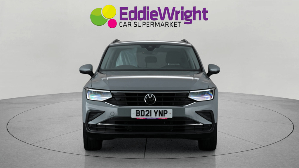Volkswagen Tiguan 1.5 Tsi 150 Bhp Life Nq BD21YNP #3