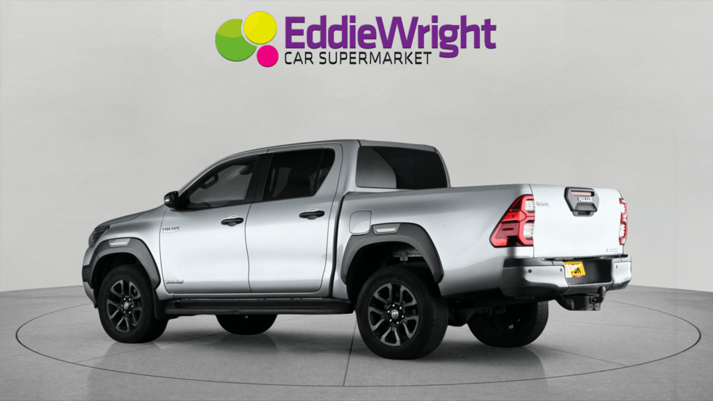 Toyota HILUX 2.8 D-4d 204 Bhp Invincible X Pick Up Double Cab 4 #5
