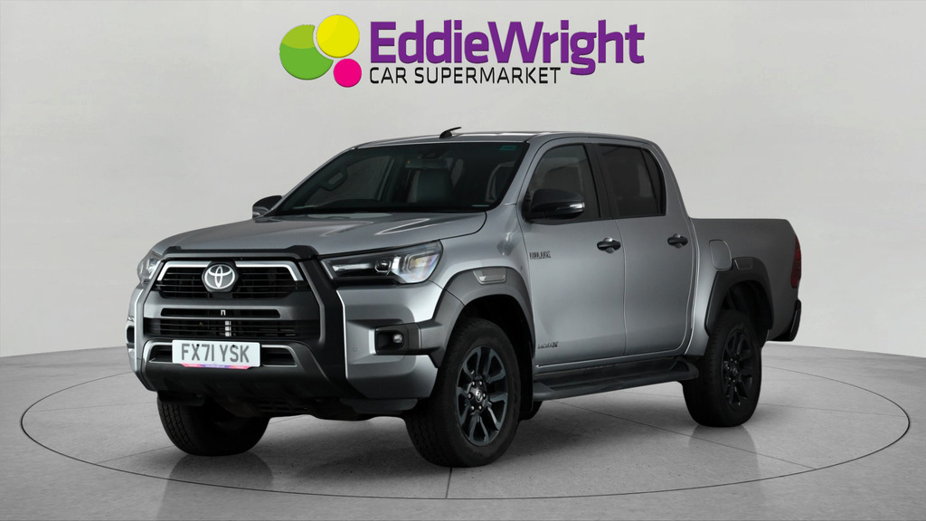 Toyota HILUX 2.8 D-4d 204 Bhp Invincible X Pick Up Double Cab 4 #3