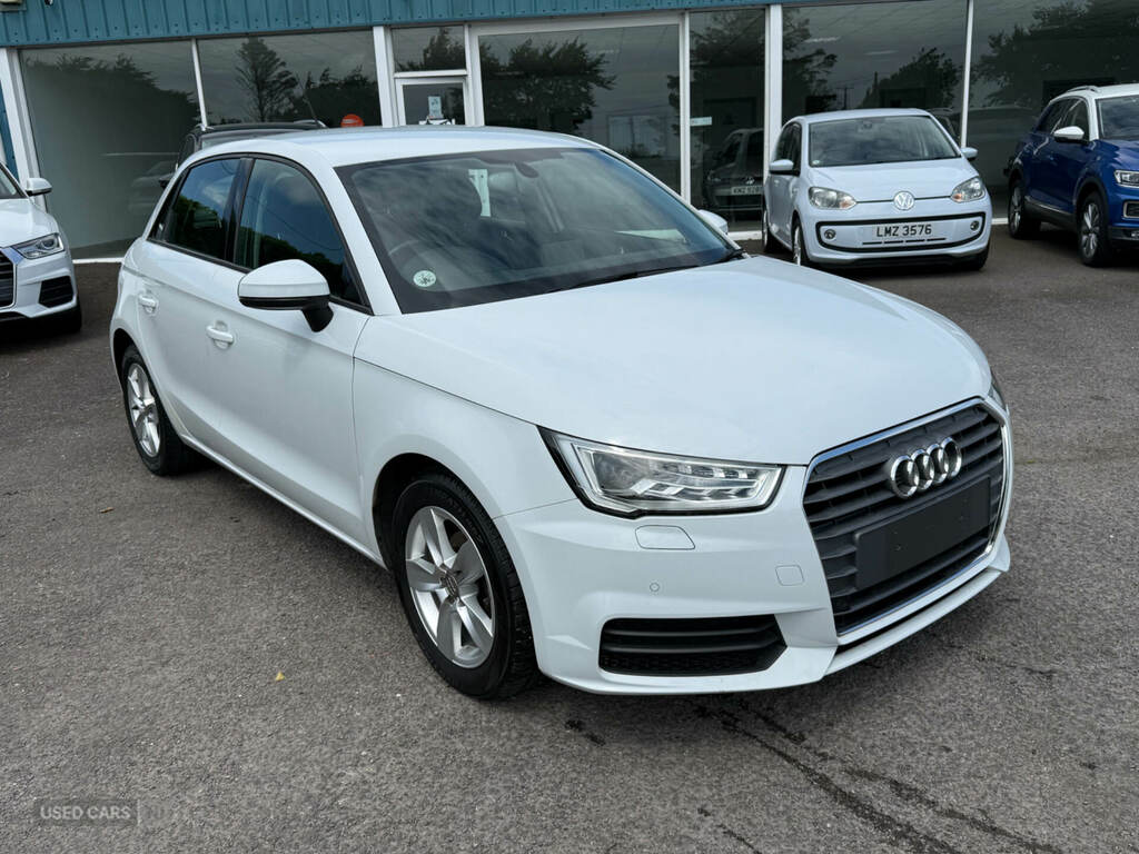 Audi A1 1.0 Tfsi Sport S-tronic White