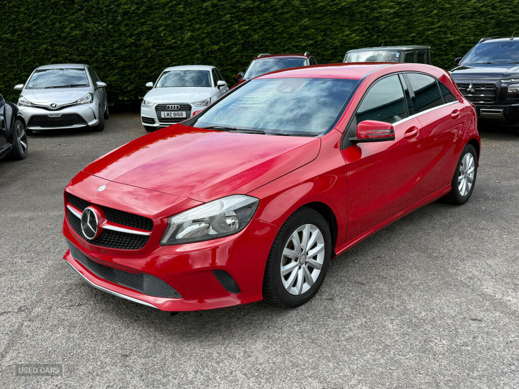 Mercedes-Benz A Class A180 Sport Red #3