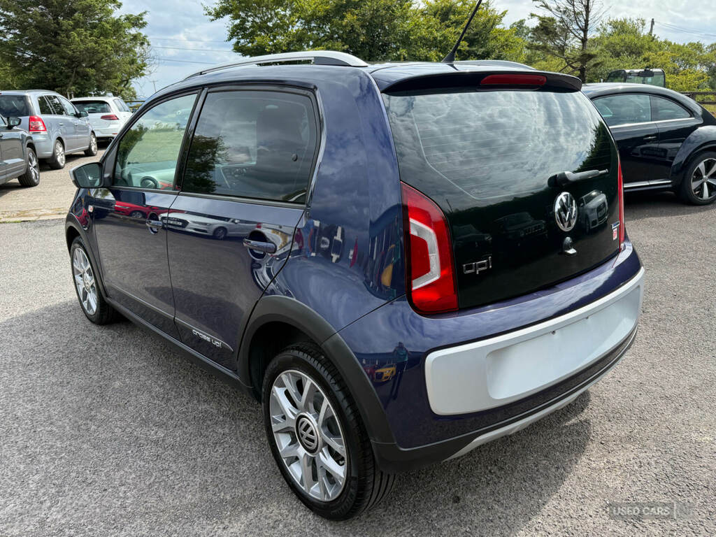 Volkswagen Up High Up 1.0 Blue #5