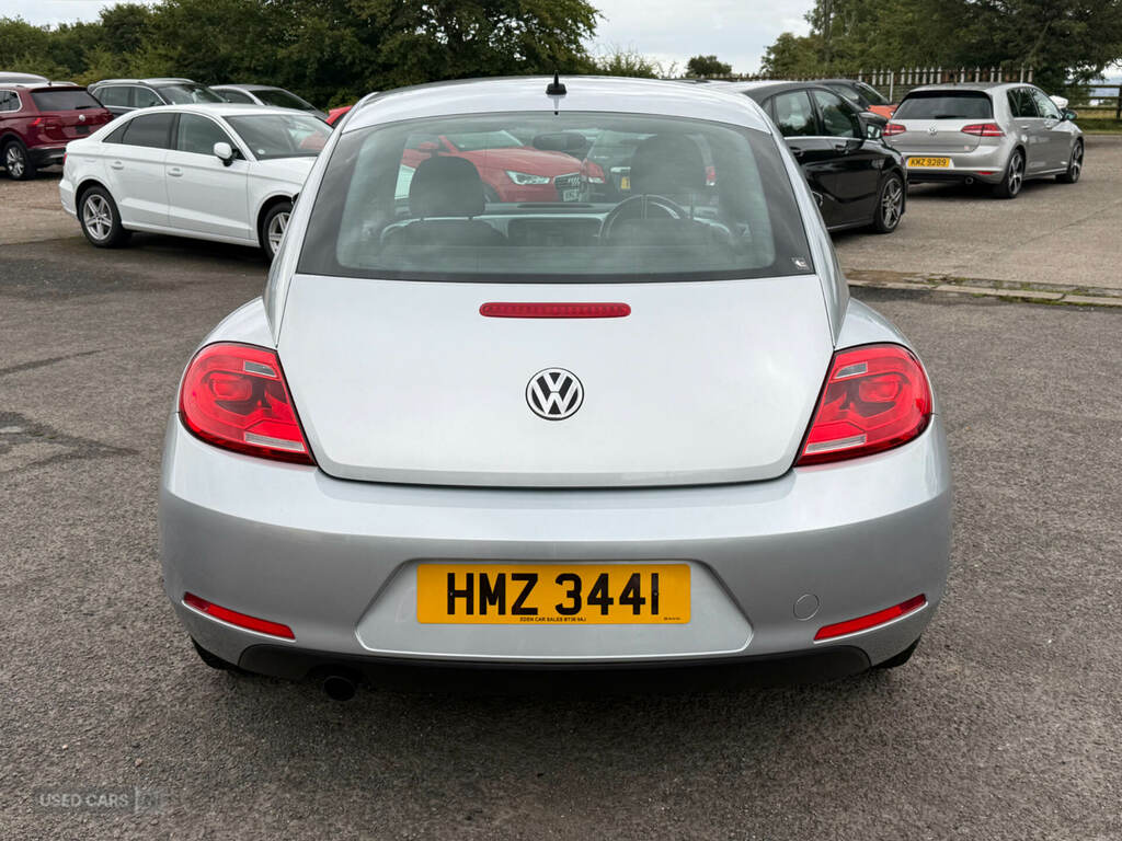 Volkswagen Beetle 1.2 Tsi Design Dsg Silver #6