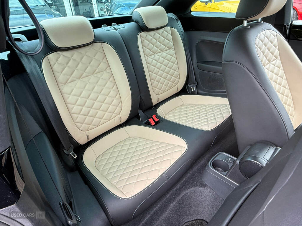 Volkswagen Beetle 1.2 Tsi 105Ps Dune Dsg Black #16