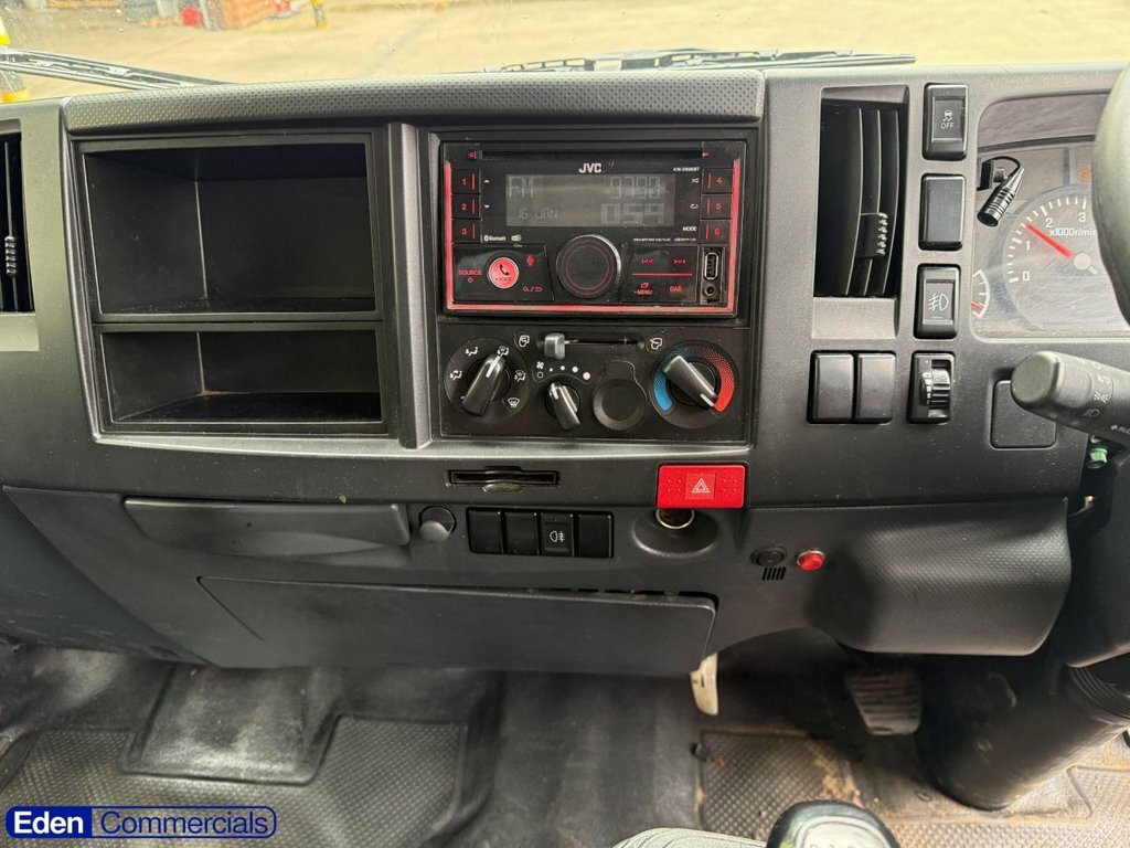 Isuzu  Diesel LT73EWZ White #6