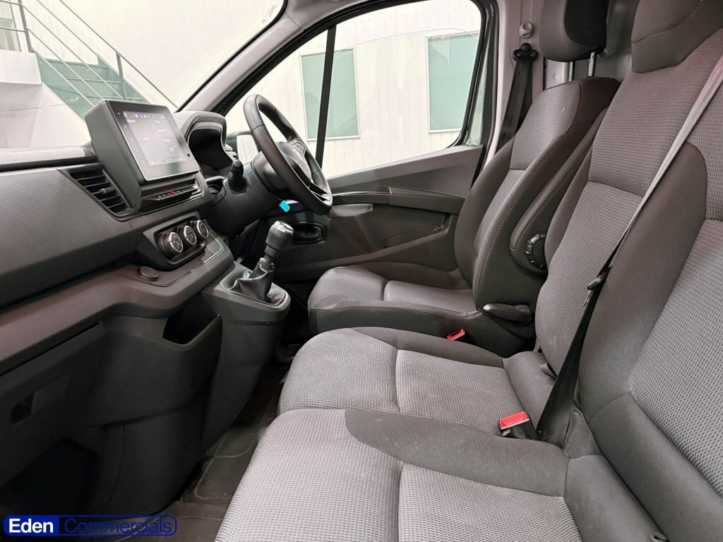 Renault Trafic 2L Advance VA23CFM Grey #3