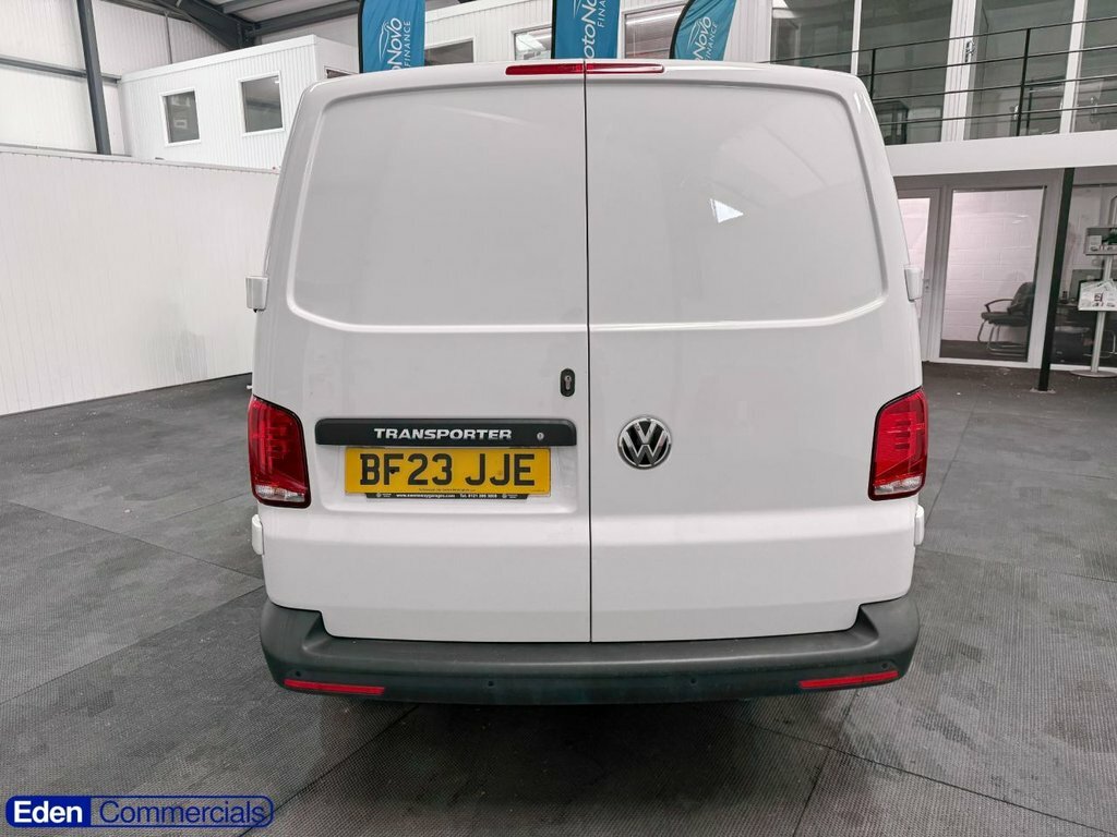Volkswagen Transporter 2L Startline BF23JJE White #6