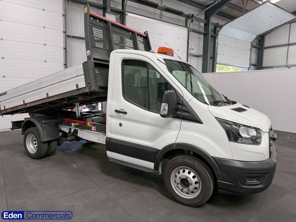 Ford Transit Custom 2L Leader White
