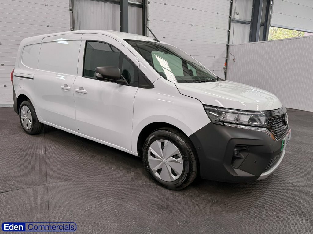 Nissan TOWNSTAR Mpv White