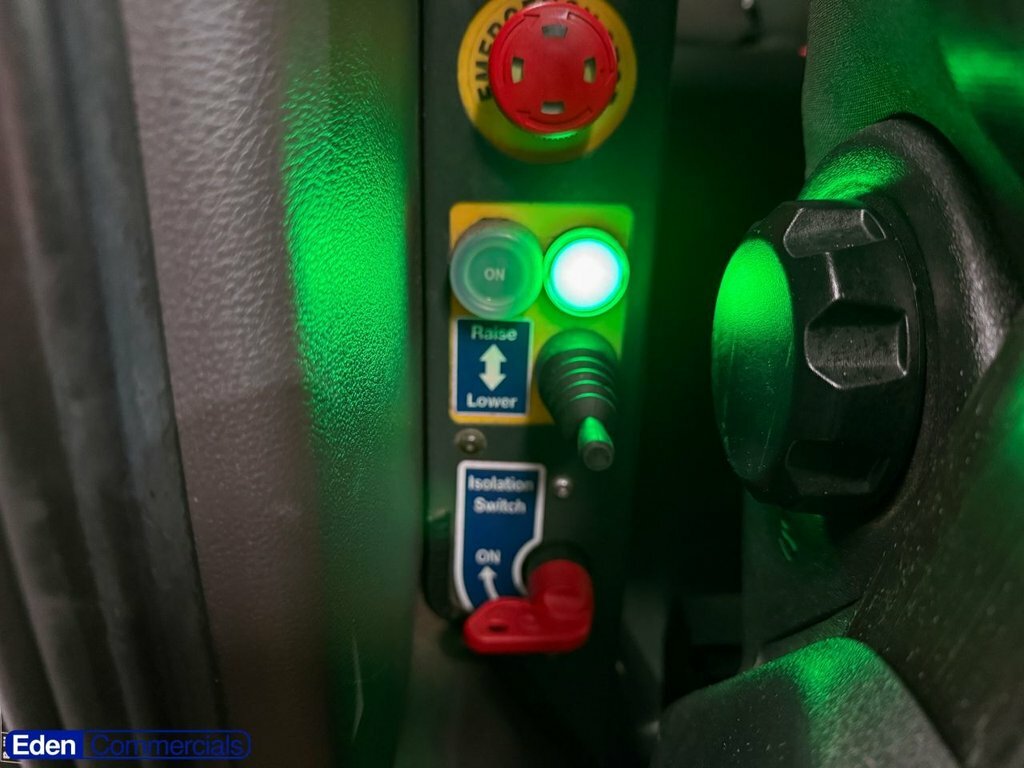 Ford Transit Custom 2L Leader White #3