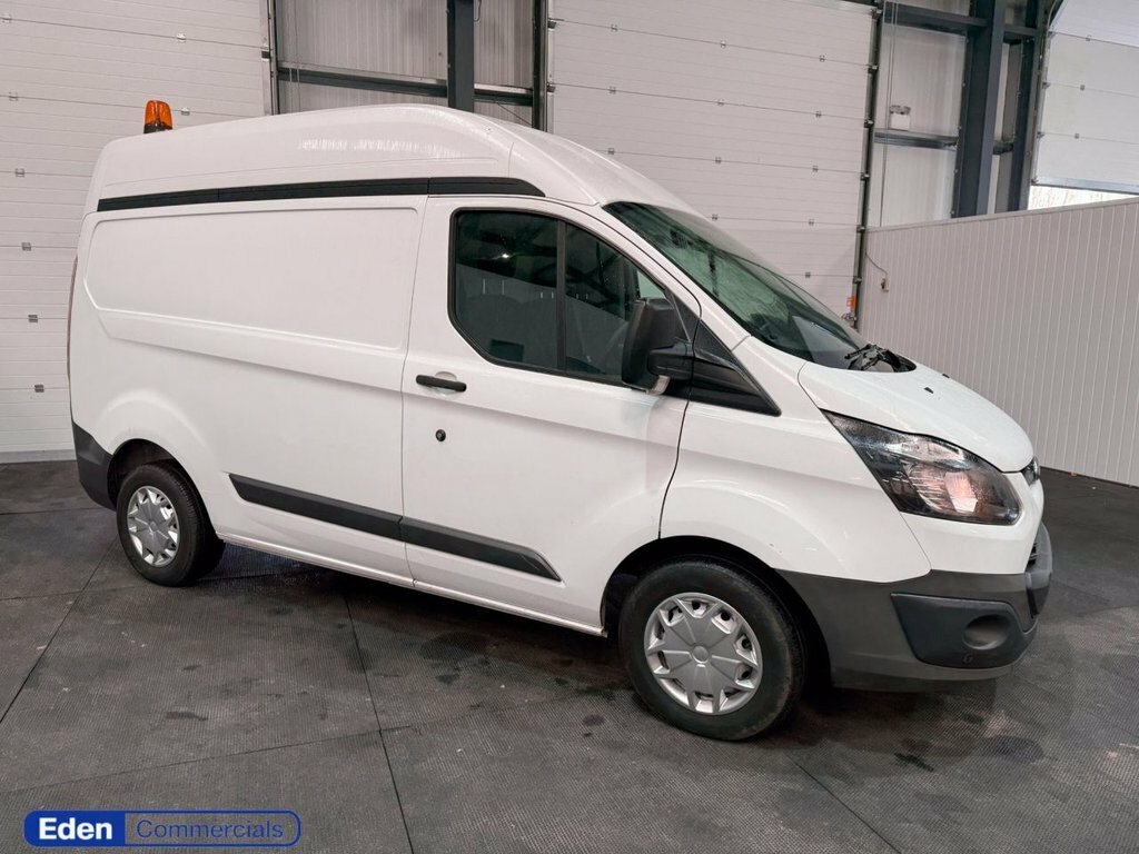 Ford Transit Custom Mpv White