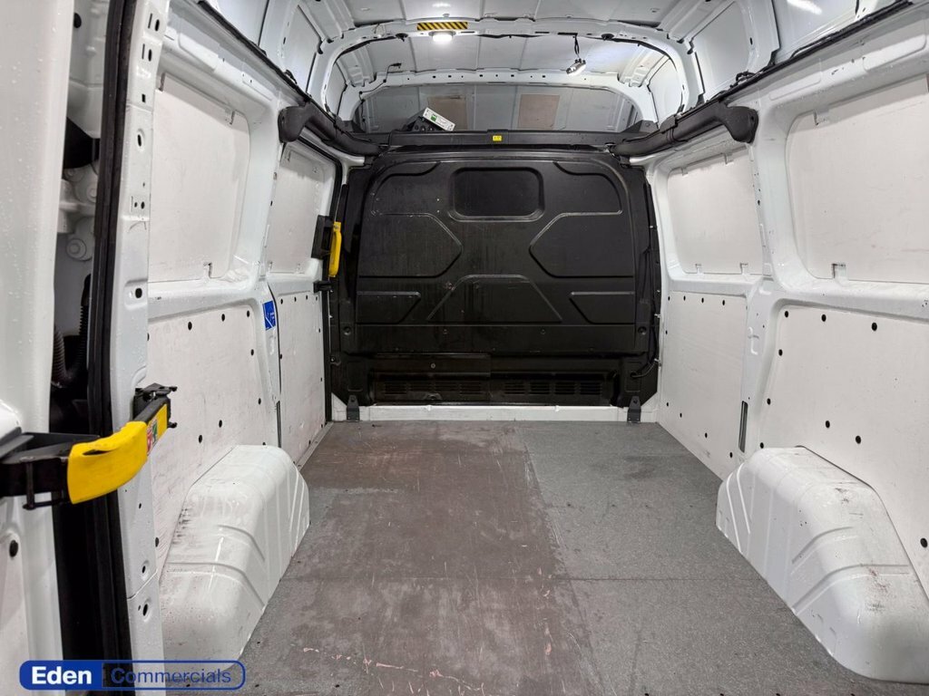 Ford Transit Custom Mpv YS67EFL White #4