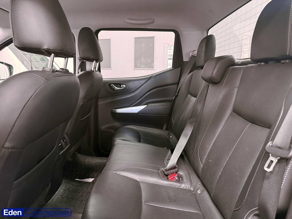 Nissan Navara 2.3 Dci N-connecta Pickup 4Wd Eu Black #30