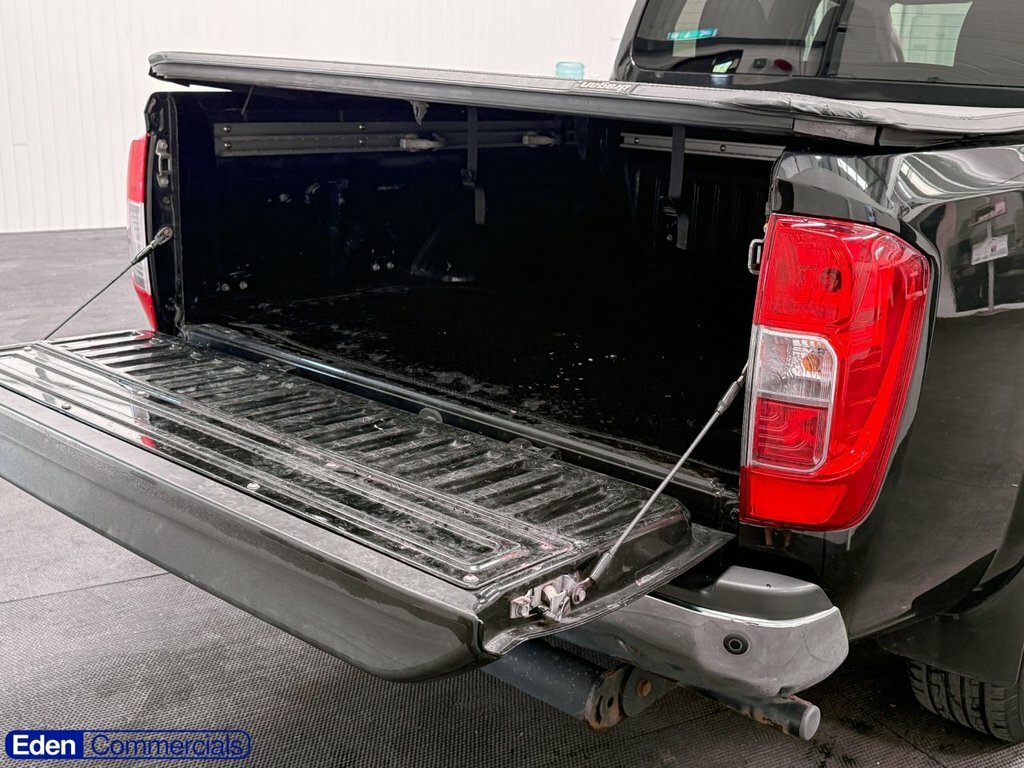 Nissan Navara 2.3 Dci N-connecta Pickup 4Wd Eu Black #20
