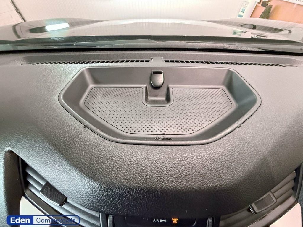 Nissan Navara 2.3 Dci N-connecta Pickup 4Wd Eu Black #39