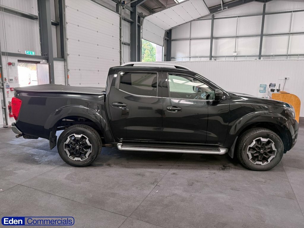 Nissan Navara 2.3L Dci Tekna Shr Dcb Black #2