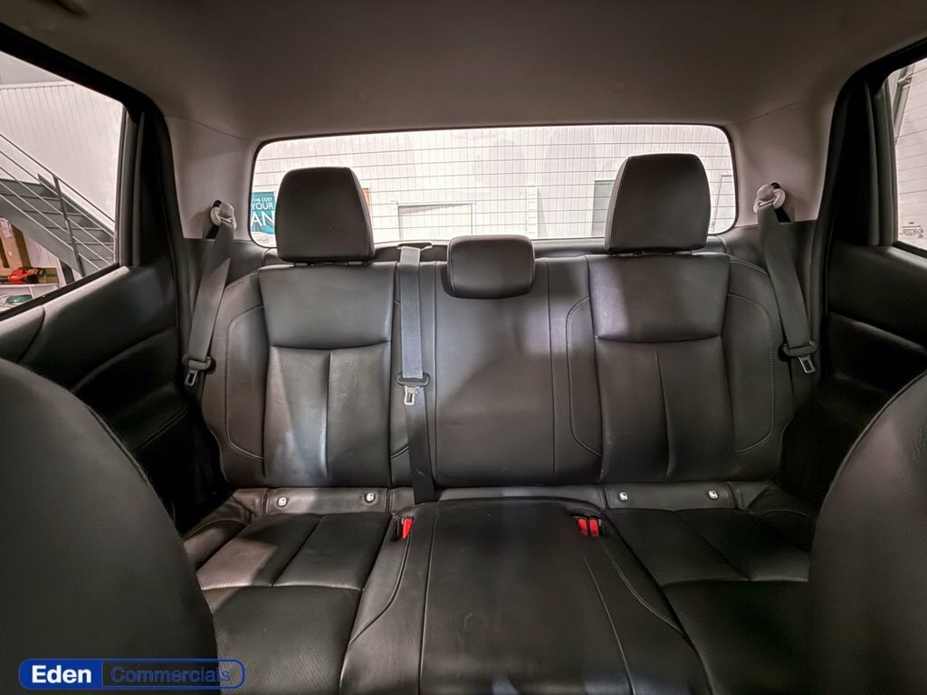 Nissan Navara 2.3 Dci N-connecta Pickup 4Wd Eu Black #18