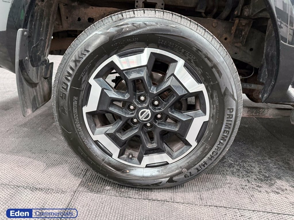 Nissan Navara 2.3 Dci N-connecta Pickup 4Wd Eu Black #14