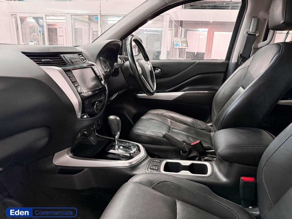 Nissan Navara 2.3 Dci N-connecta Pickup 4Wd Eu Black #8