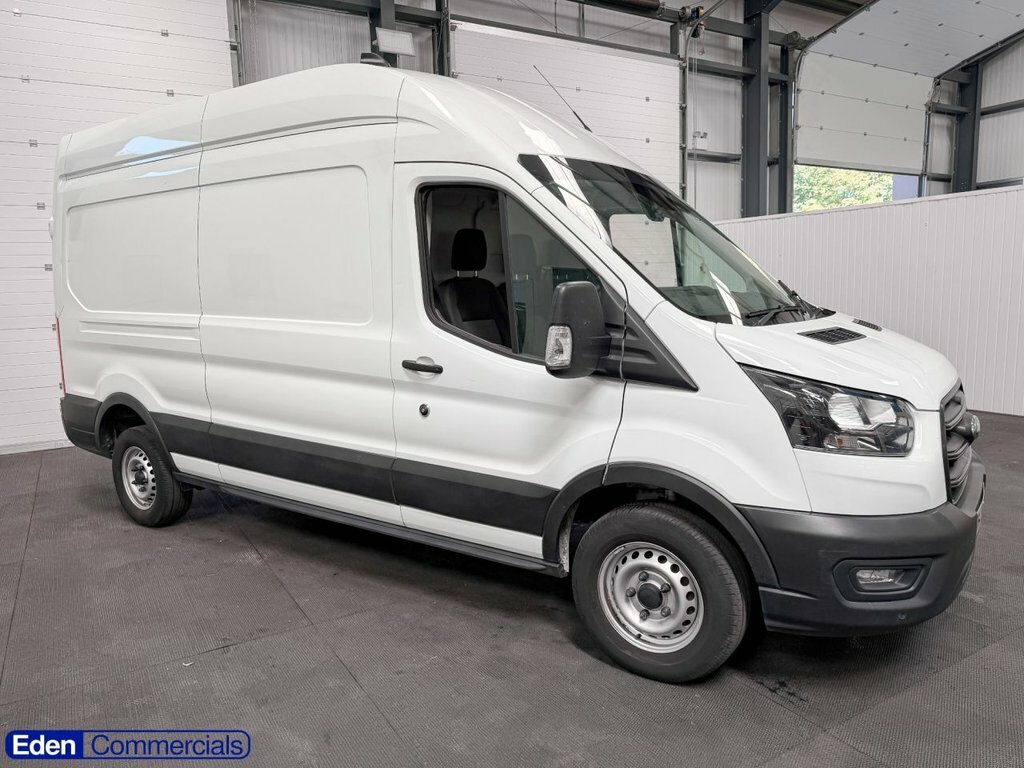 Ford Transit Custom 2L Leader White