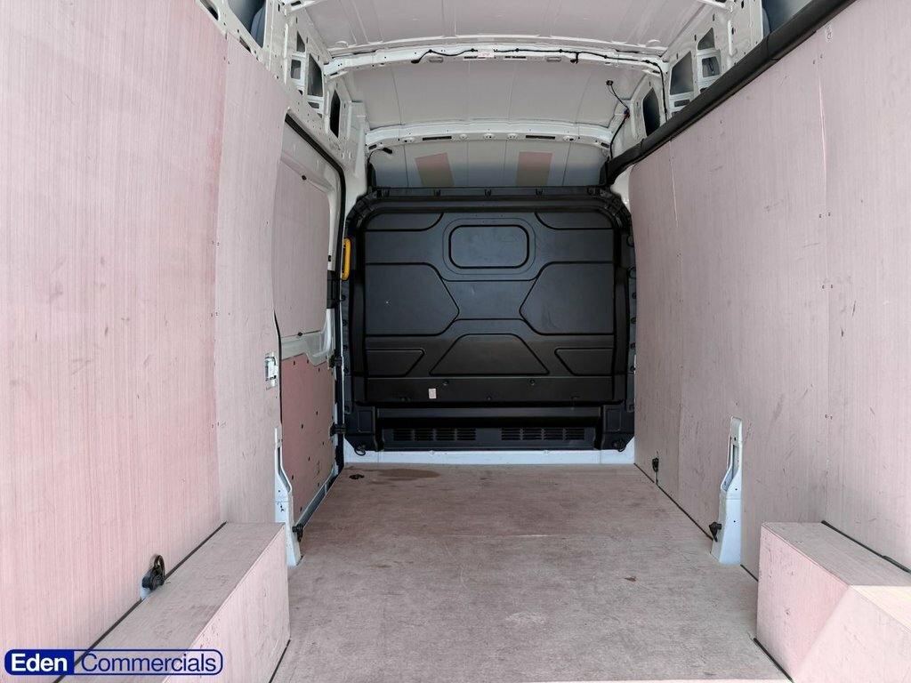 Ford Transit Custom 2L Leader White #3