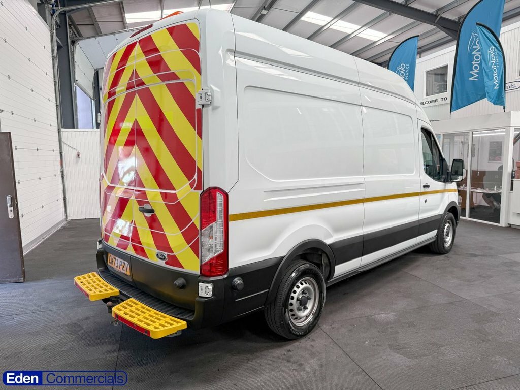 Ford Transit Custom 2L Leader CK73PZV White #5