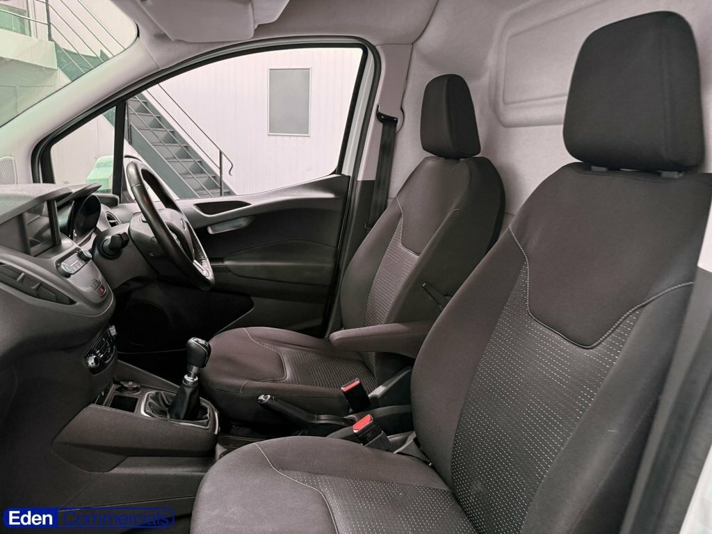 Ford Transit Courier 1.0 Base White #12