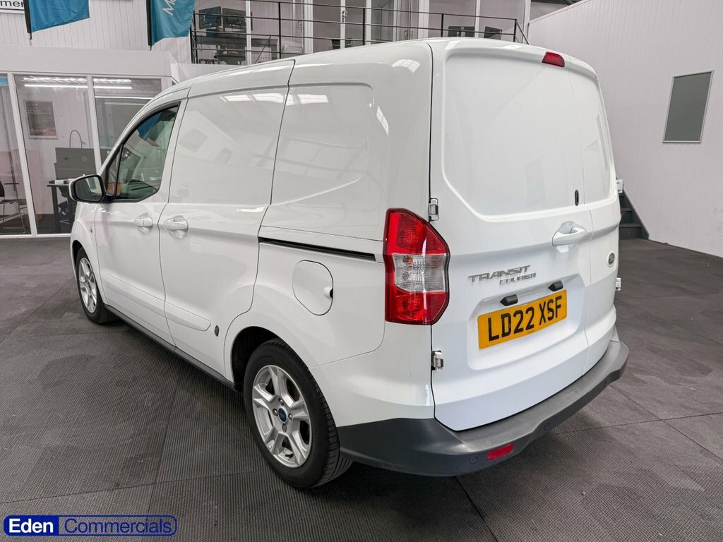 Ford Transit Courier 1.0 Base White #7