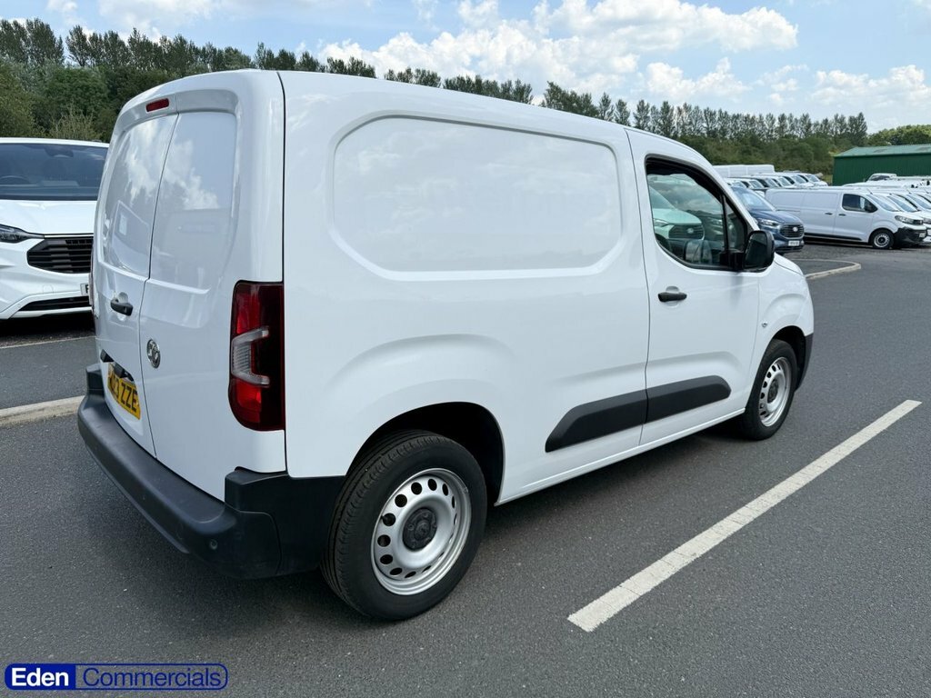Vauxhall Combo 1.5L Prime ML23ZZE White #5