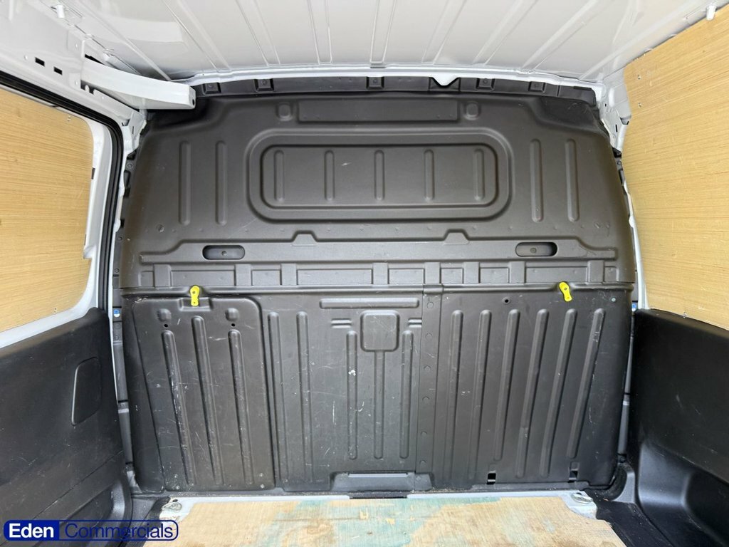 Vauxhall Combo 1.5L Prime ML23ZZE White #4