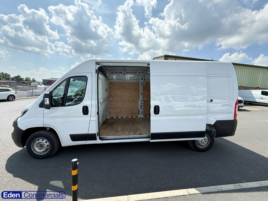 Peugeot Boxer 435 Professional Premium L4 H3 Xlwb Hr 2.2 Bluehd White #8