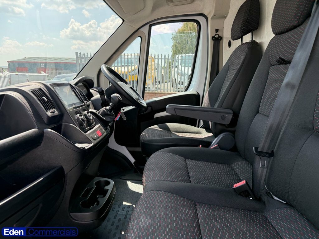 Peugeot Boxer 435 Professional Premium L4 H3 Xlwb Hr 2.2 Bluehd White #12