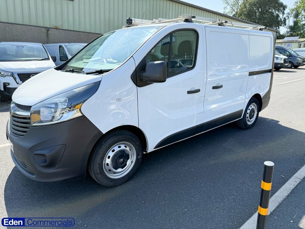 Vauxhall Vivaro White #9