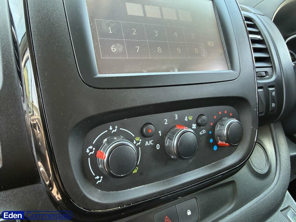 Vauxhall Vivaro White #13
