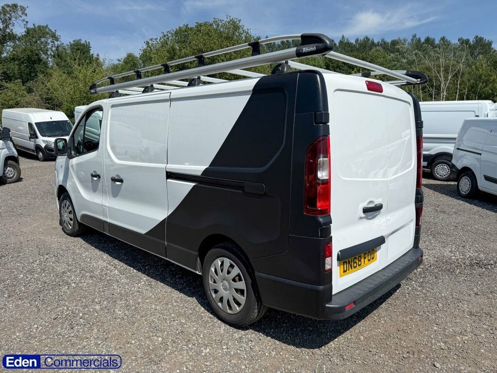 Vauxhall Vivaro 1.6L Sportive White #6